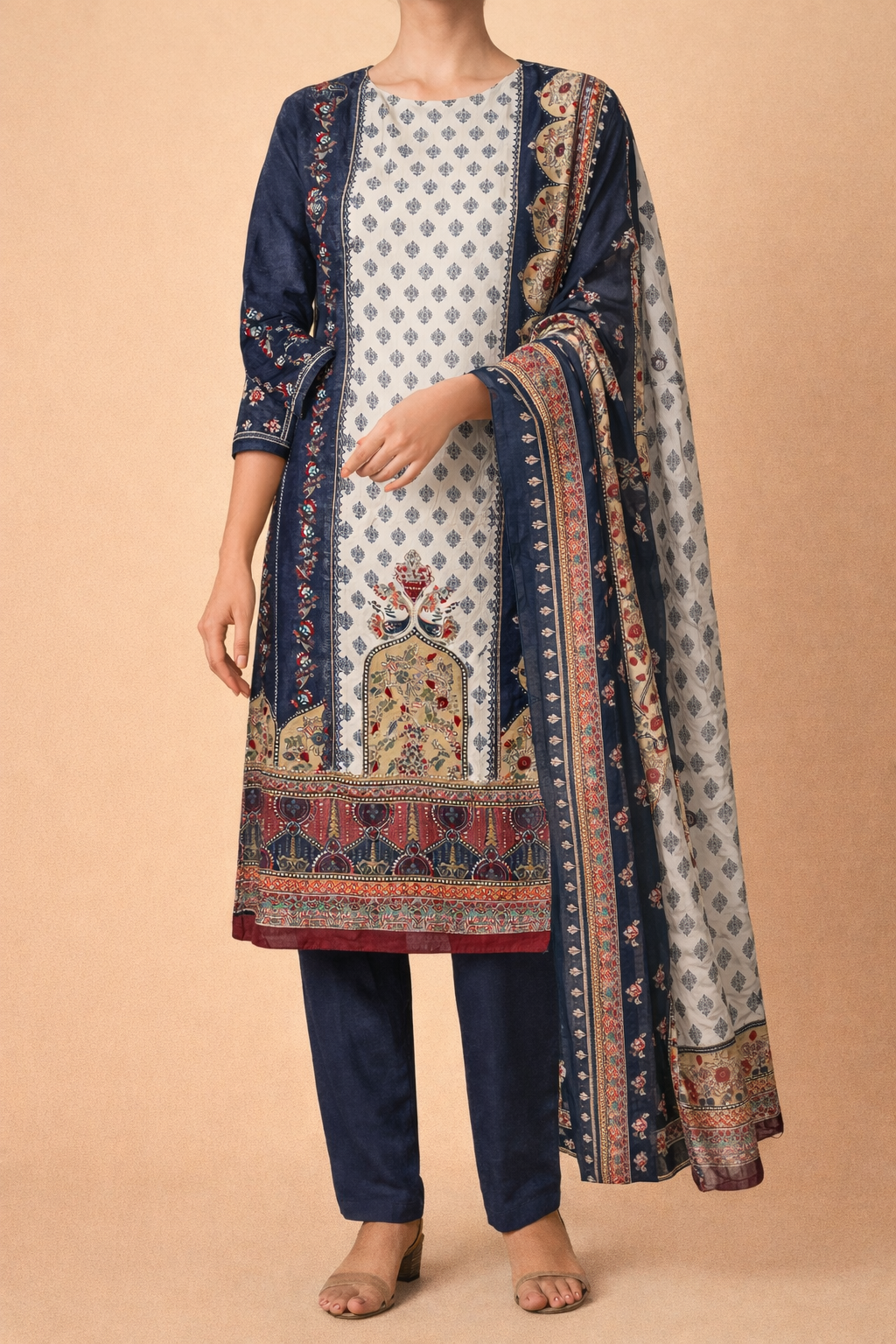 Ruhani Roman Silk Kaarigari Set