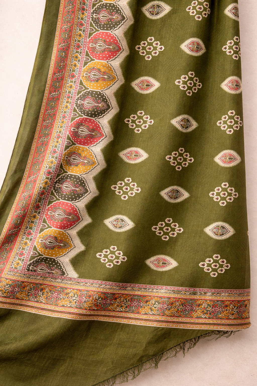 Zam Shimmering Heritage Unstitched Suit Set