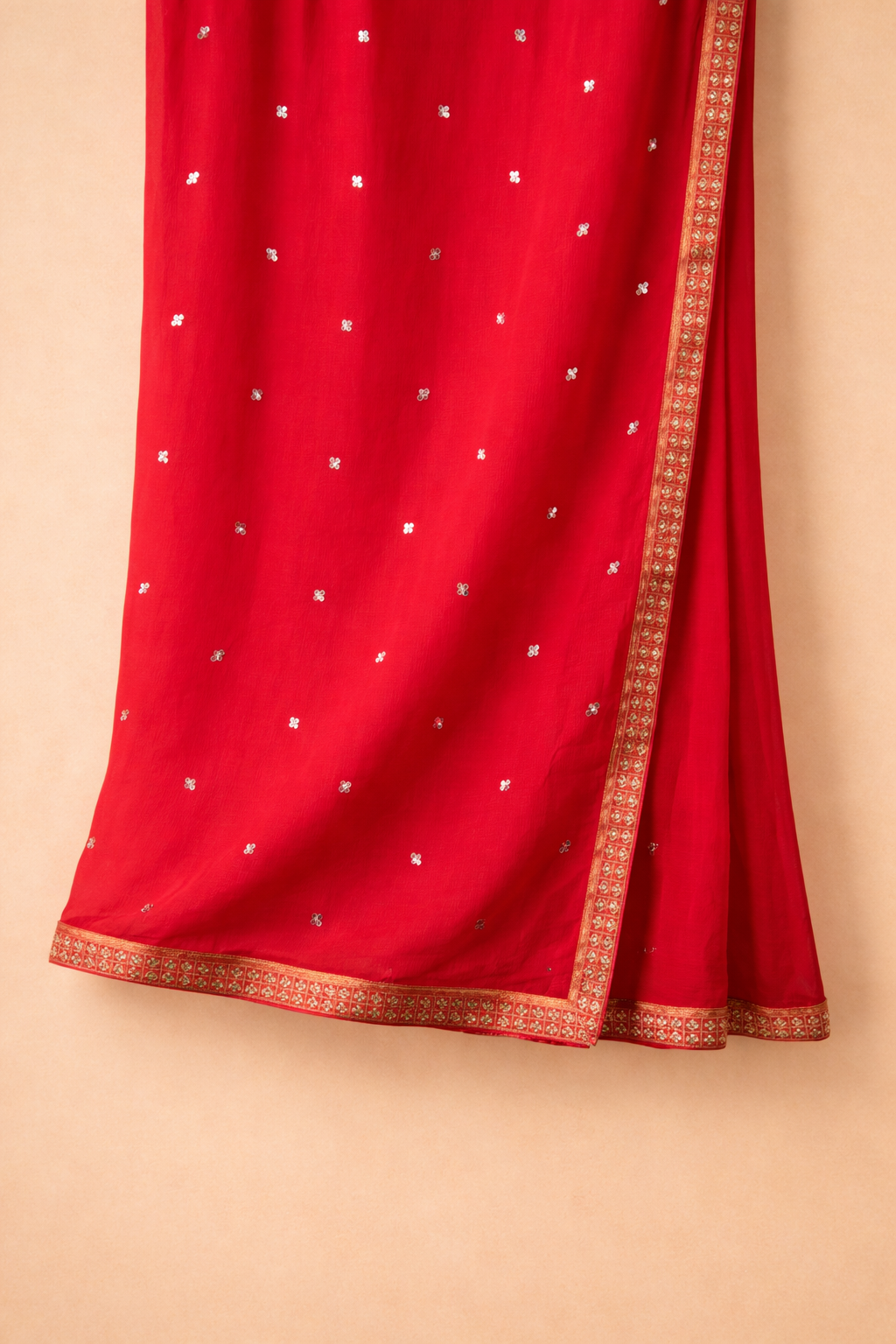 Natural Crepe Artistry Suit
