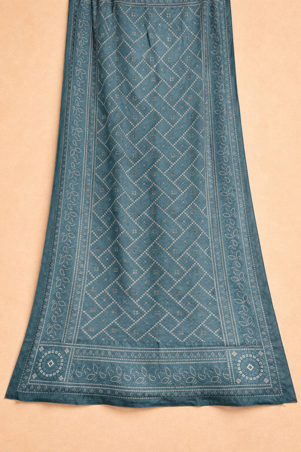 Neel Akaar Unstitched Suit Set